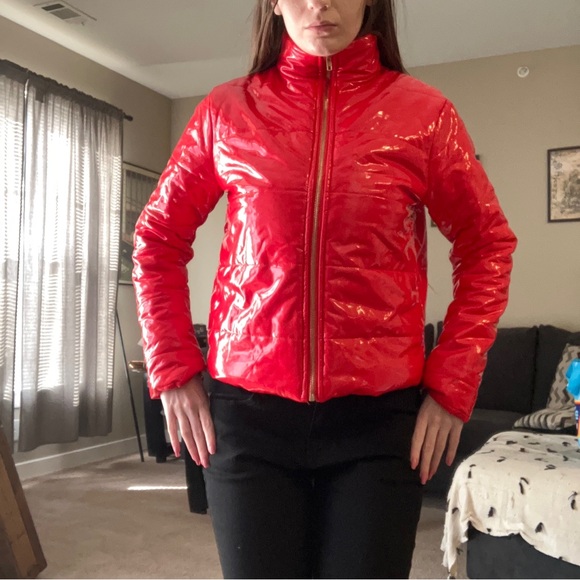 VINTAGE VIBRANT CHERRY RED PUFFER JACKET COAT - Picture 6 of 16